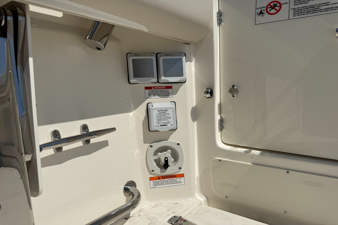 BOSTON WHALER 285 CONQUEST, photo 40