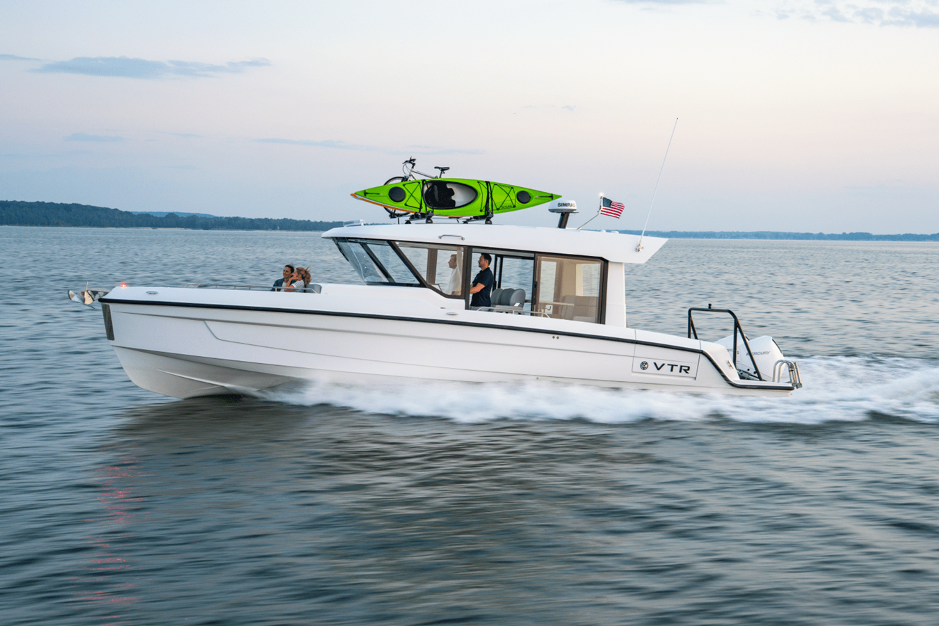 CRUISERS YACHTS 38 VTR, photo 2