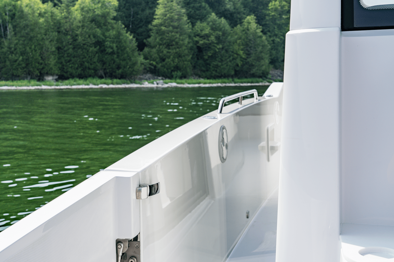 CRUISERS YACHTS 38 VTR, photo 19