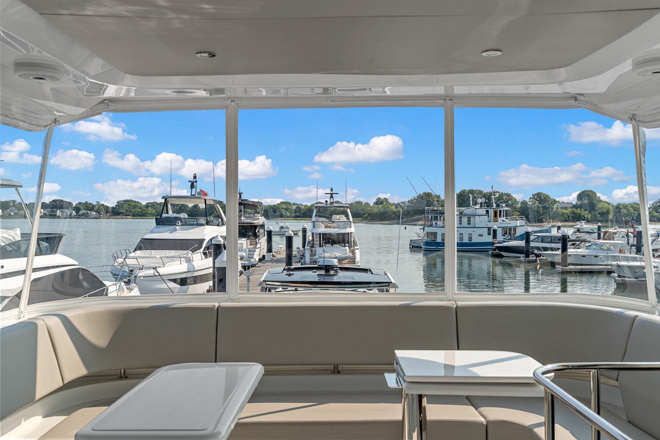 CRUISERS YACHTS 50 FLY, photo 44