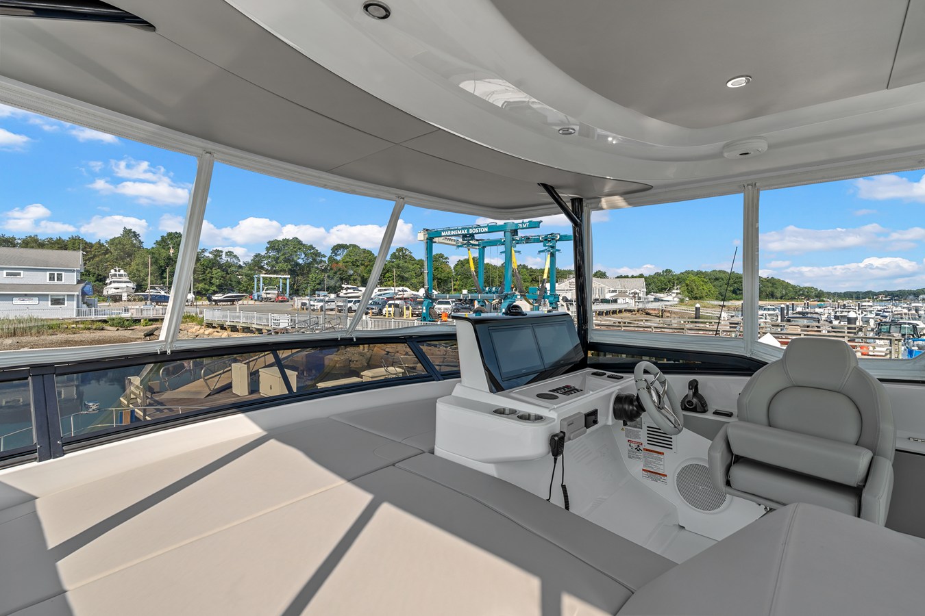 CRUISERS YACHTS 50 FLY, photo 53