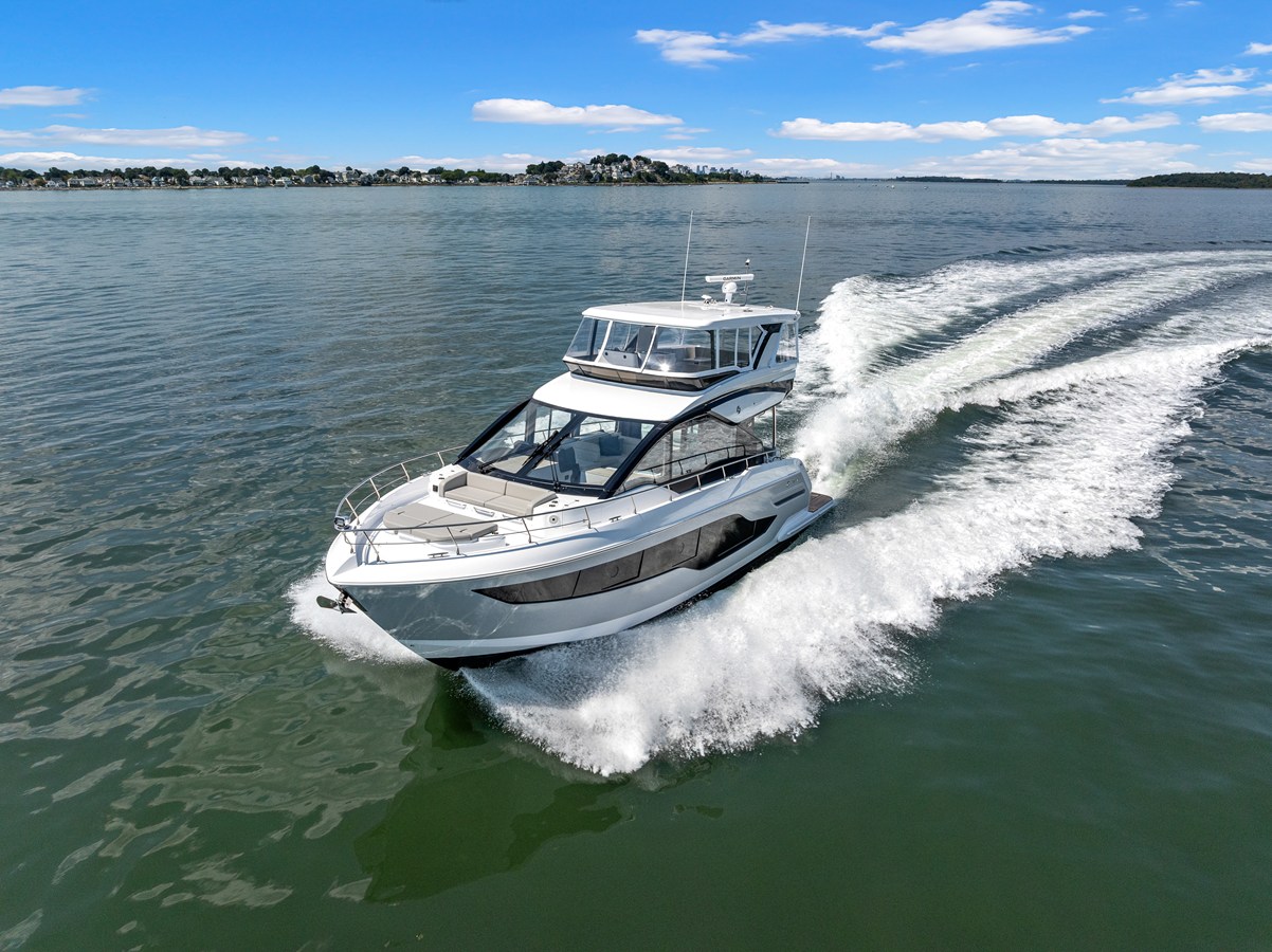CRUISERS YACHTS 50 FLY, photo 60