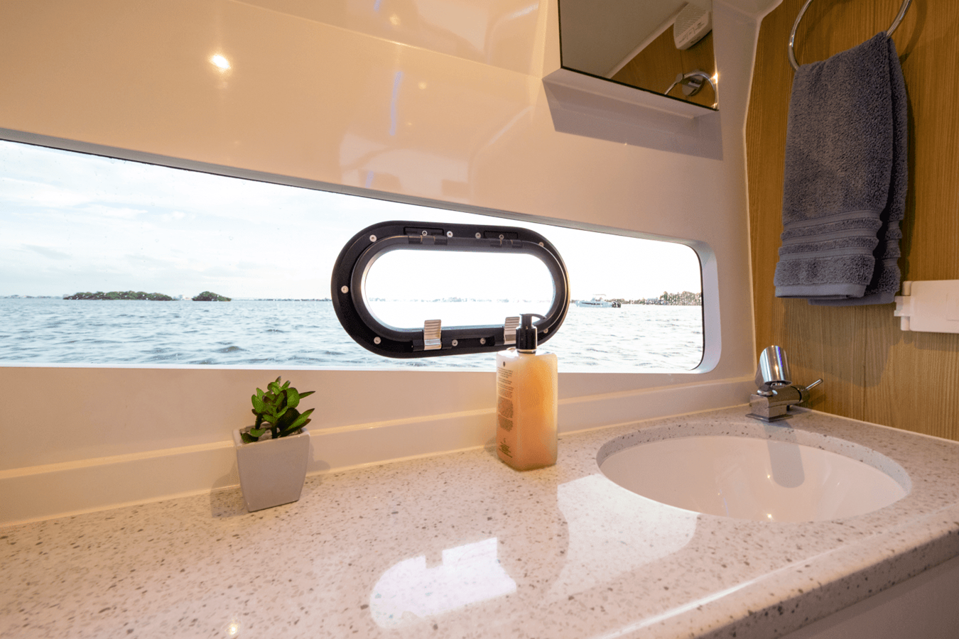 AQUILA 32 SPORT, photo 12
