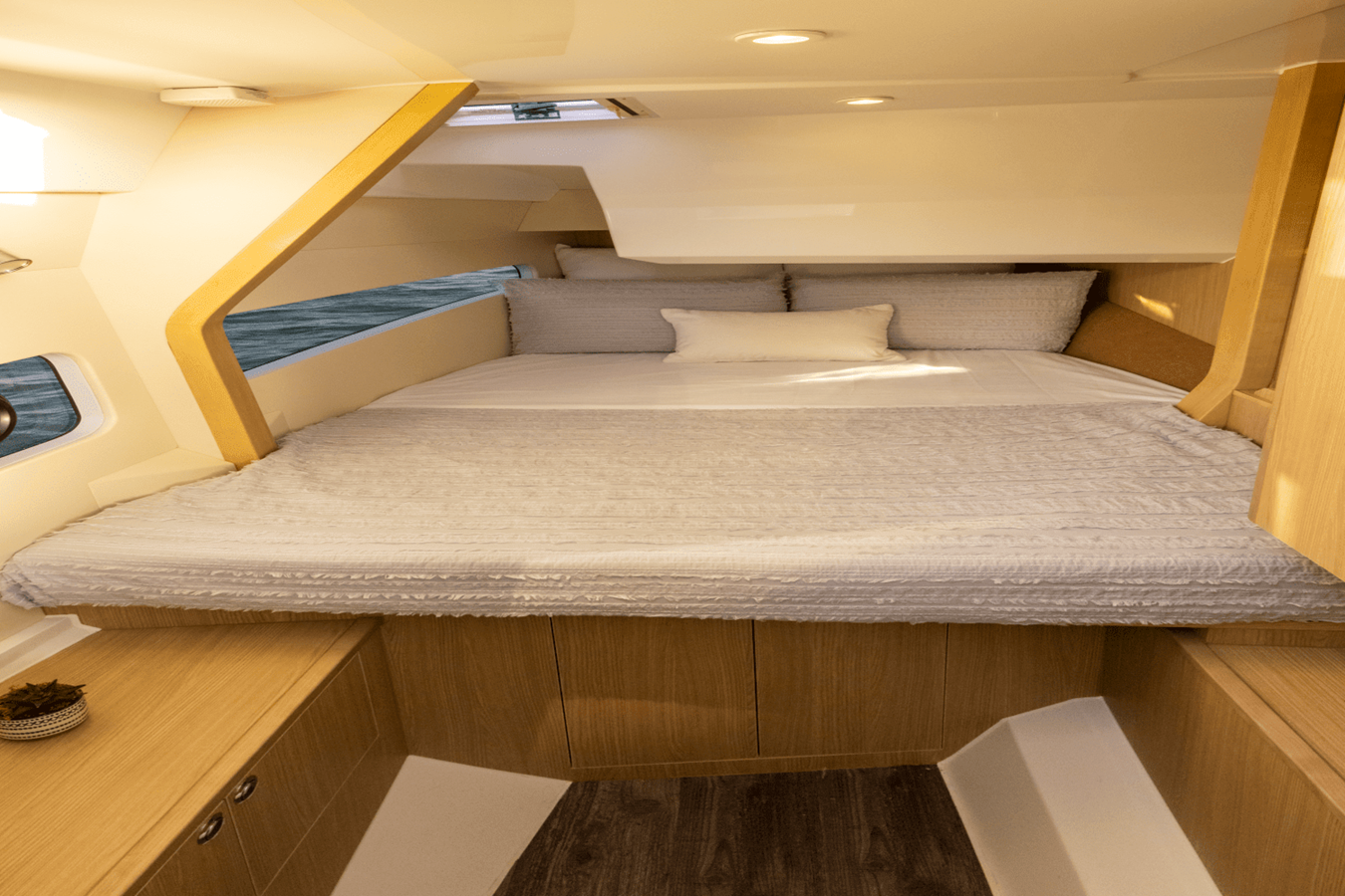 AQUILA 32 SPORT, photo 13