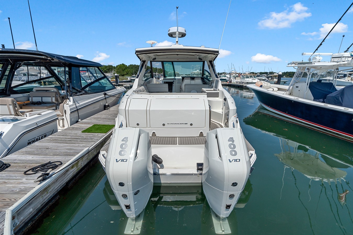 Sea Ray Sundancer 320 Outboard — 2027 Sea Ray Sundancer 320 Outboard — photo 5