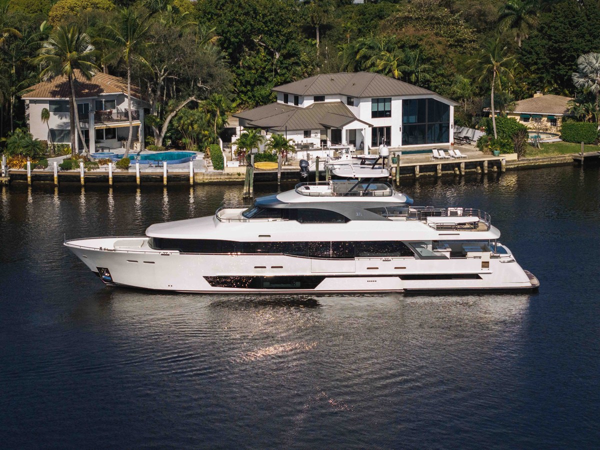 Ocean Alexander 37L — 2027 Ocean Alexander 37L