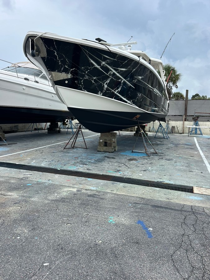 Boston Whaler 420 OUTRAGE — 2022 Boston Whaler 420 Outrage — photo 3