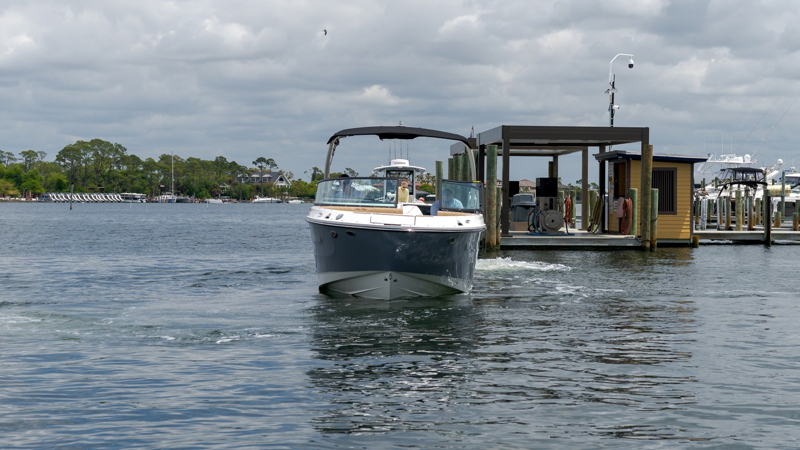 Sea Ray SDX 250 Outboard — 2026 Sea Ray SDX 250 Outboard — photo 4