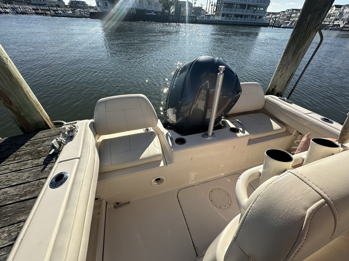 Grady-White FISHERMAN 216 — 2018 Grady-White Fisherman 216 — fotoğraf 4