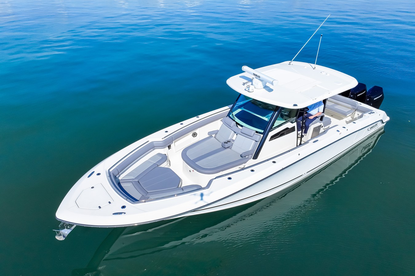 Boston Whaler 380 Outrage — 2026 Boston Whaler 380 Outrage — photo 3