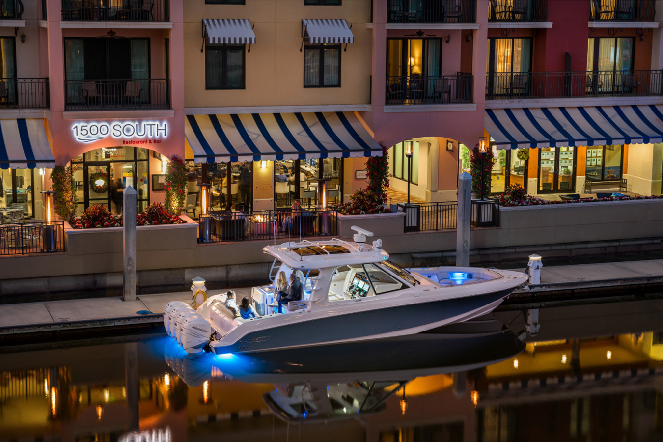 BOSTON WHALER 380 REALM, photo 6