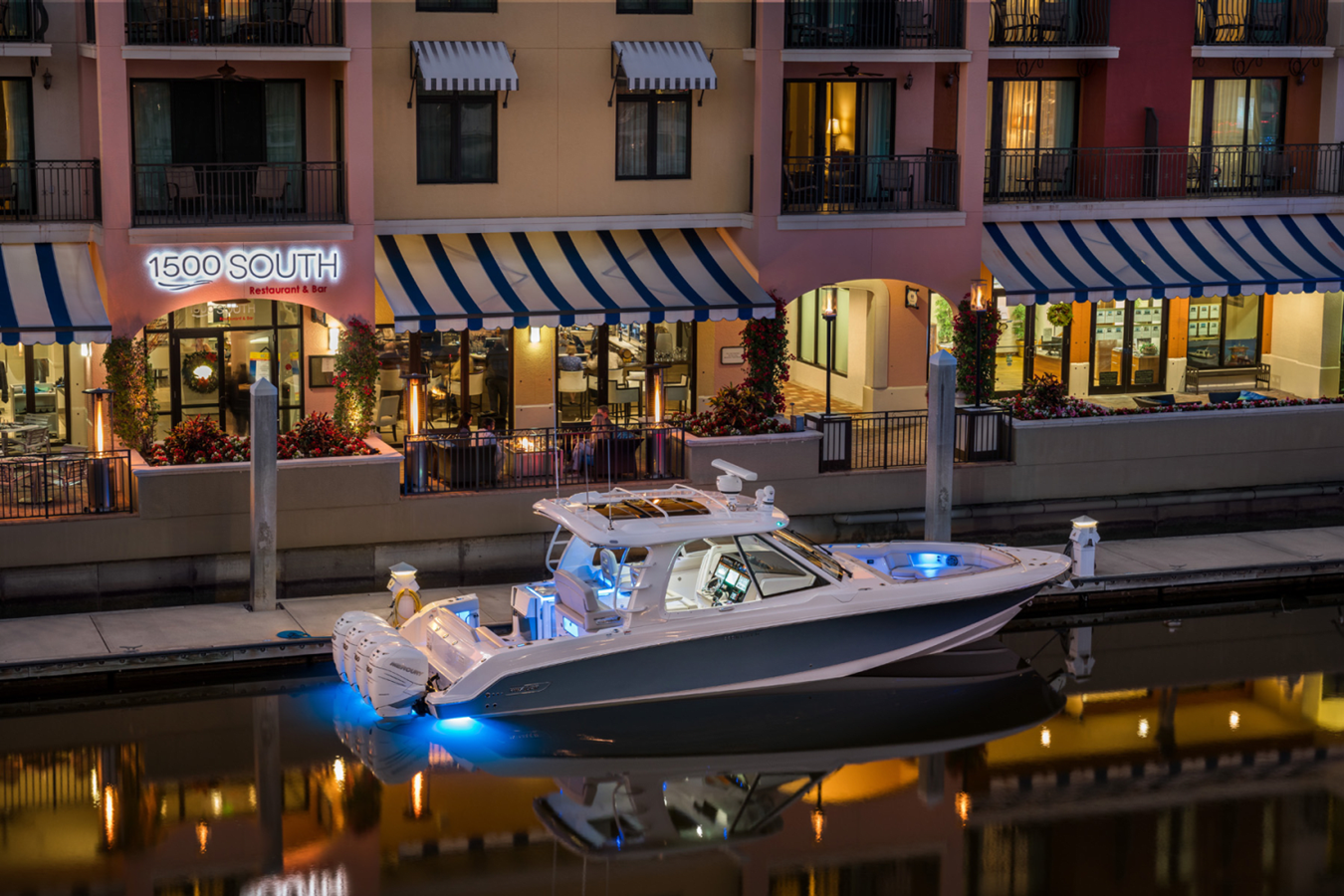 BOSTON WHALER 380 REALM, photo 11