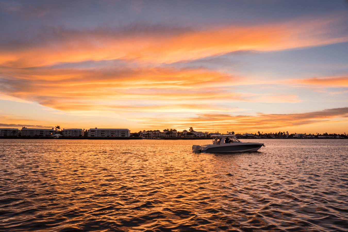 BOSTON WHALER 380 REALM, photo 19