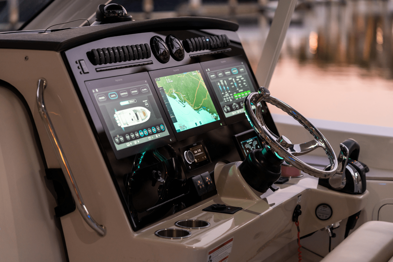 BOSTON WHALER 380 REALM, photo 41