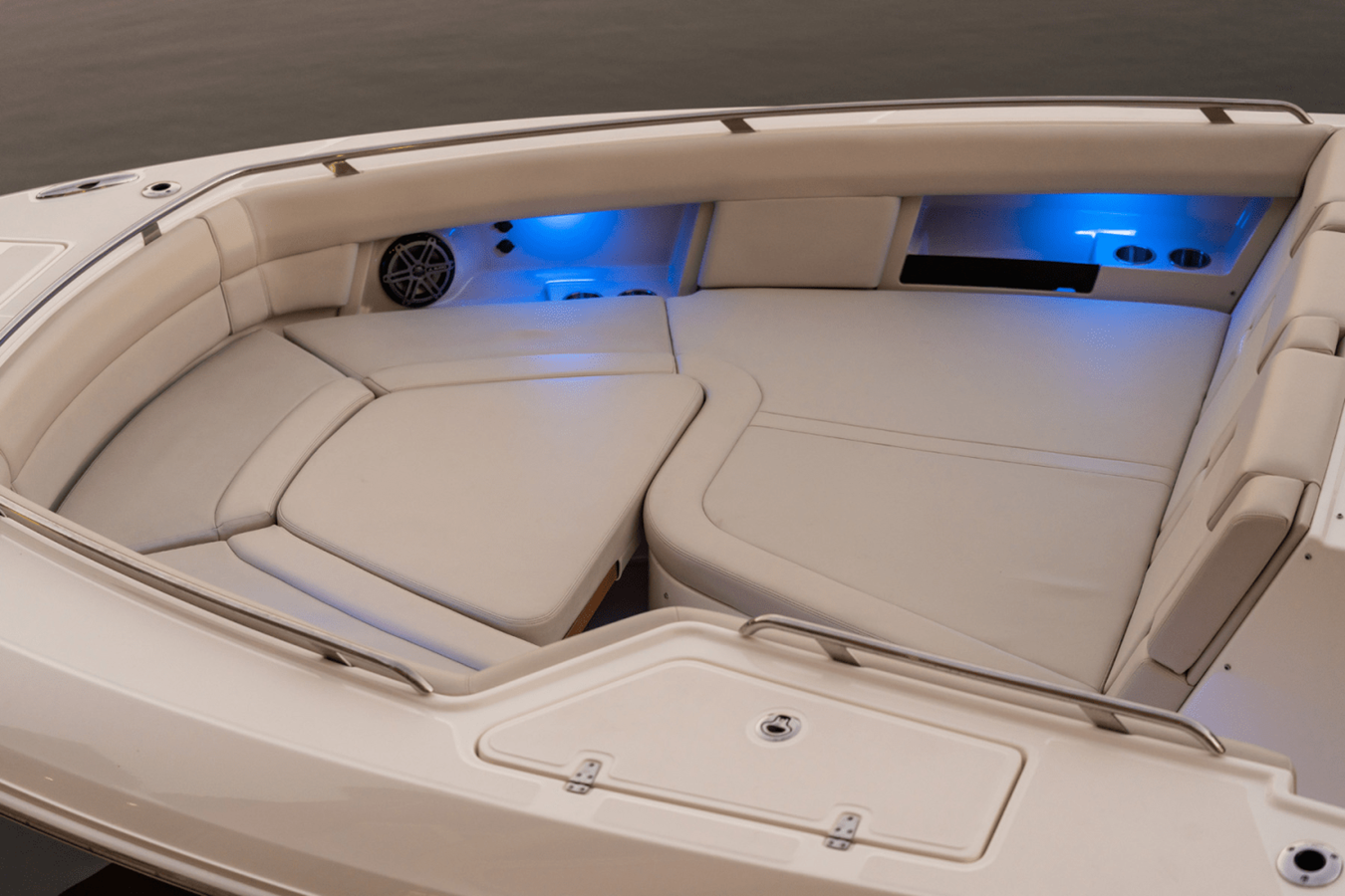 BOSTON WHALER 380 REALM, photo 51