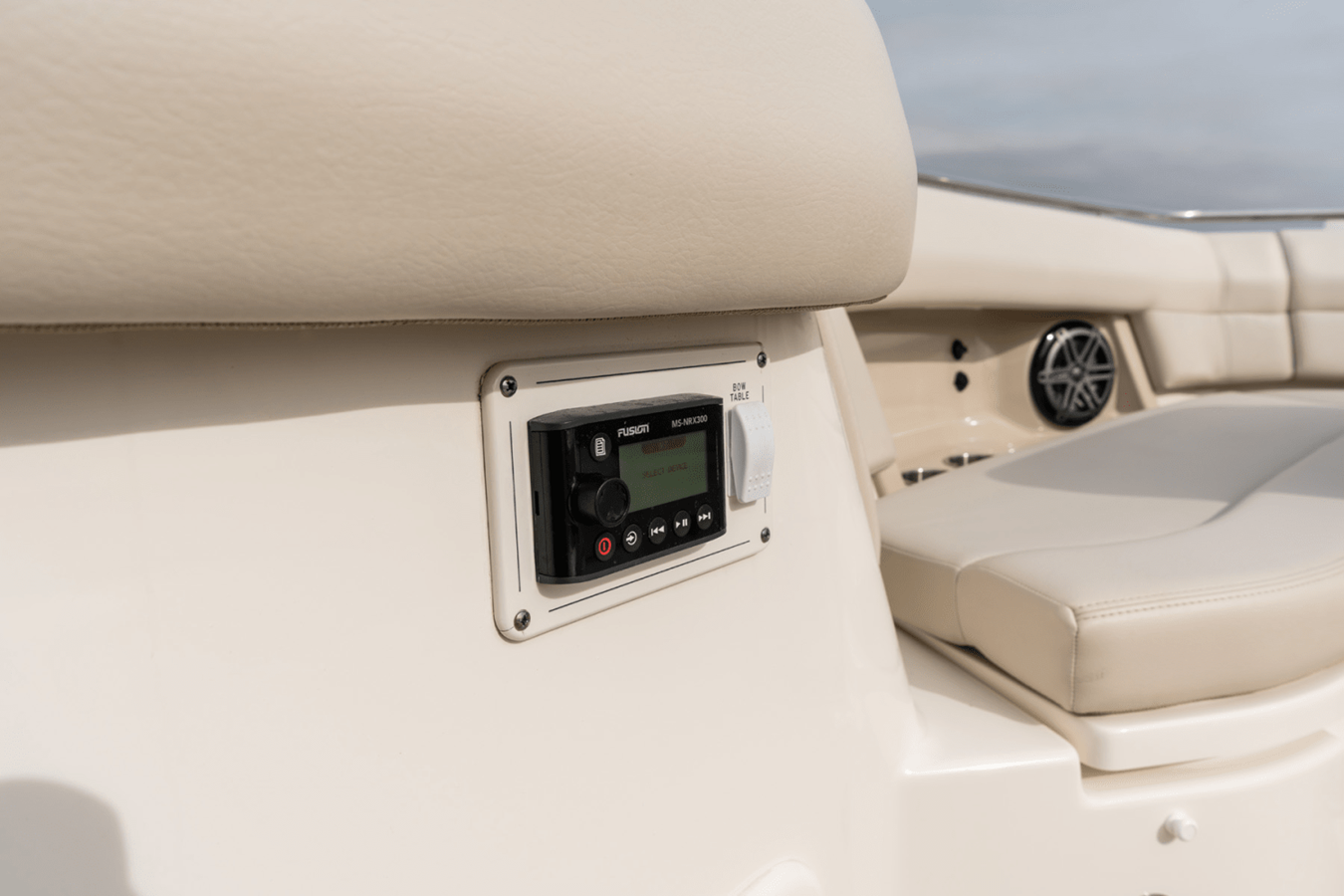 BOSTON WHALER 380 REALM, photo 72