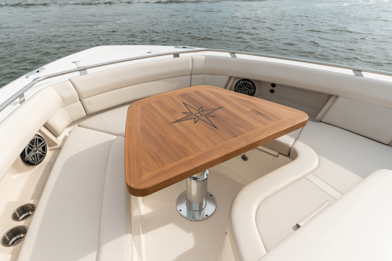BOSTON WHALER 380 REALM, photo 73