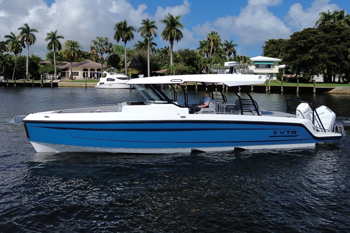 Cruisers Yachts 38 VTR — 2026 Cruisers Yachts 38 VTR — photo 4