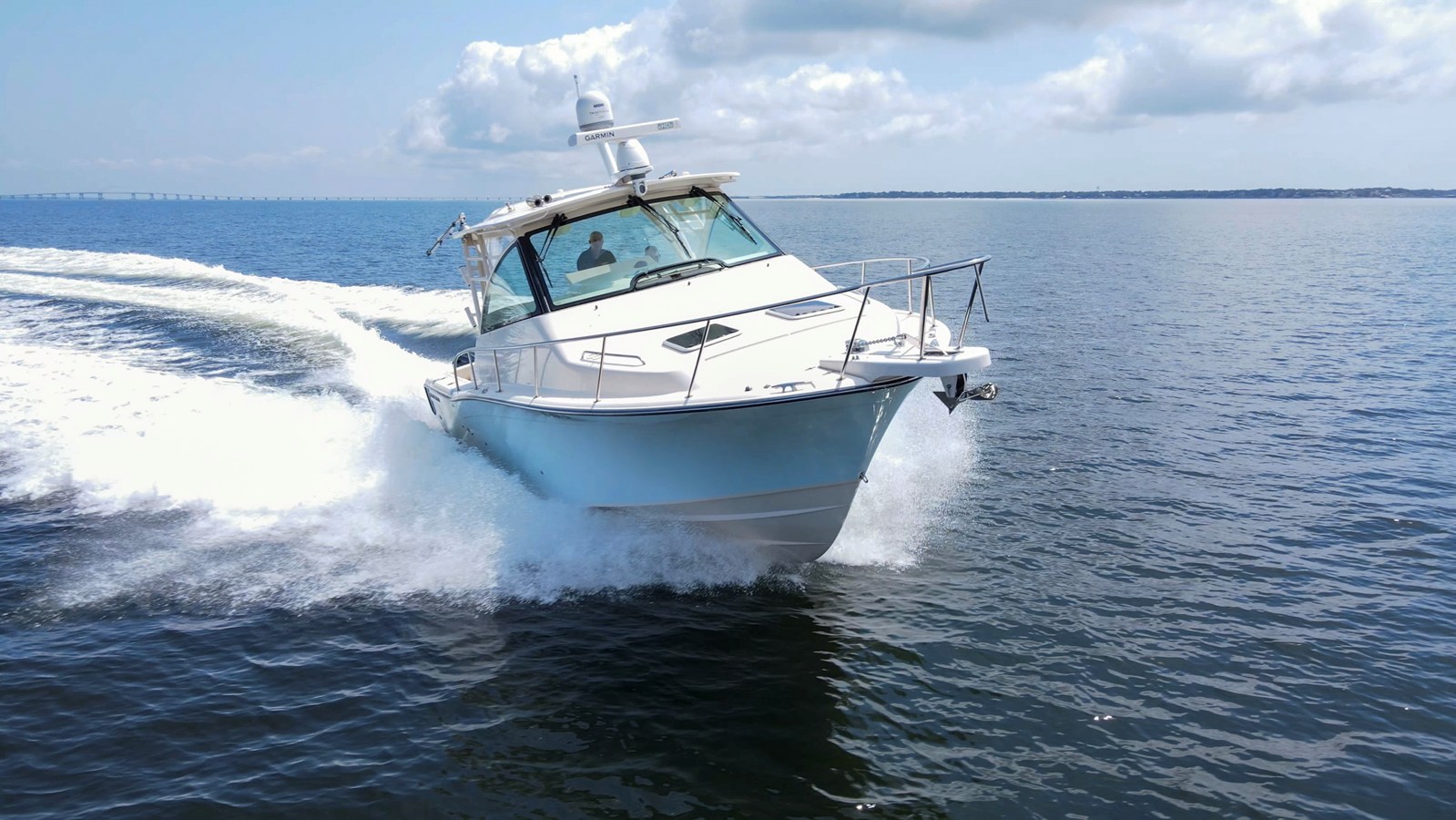 Grady-White 370 EXPRESS — 2022 Grady-White 370 Express