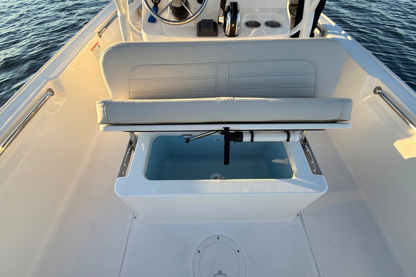 BOSTON WHALER 190 MONTAUK, photo 11