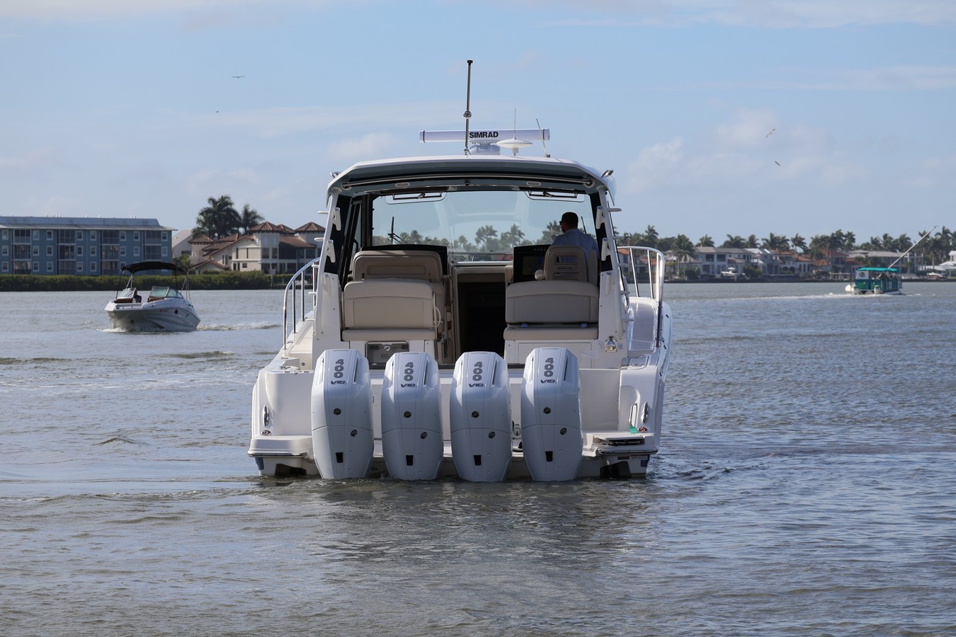 BOSTON WHALER 405 CONQUEST, photo 12