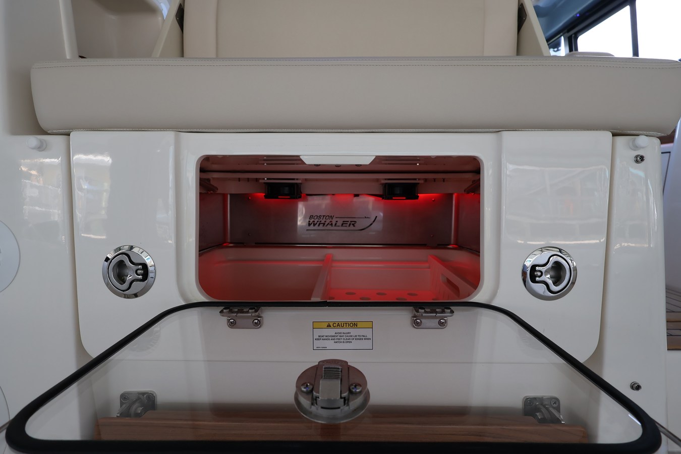 BOSTON WHALER 405 CONQUEST, photo 31