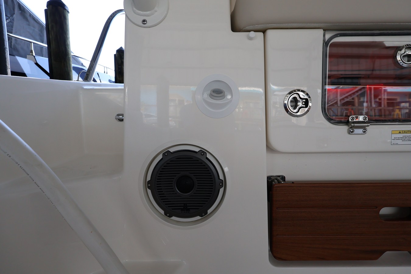 BOSTON WHALER 405 CONQUEST, photo 33