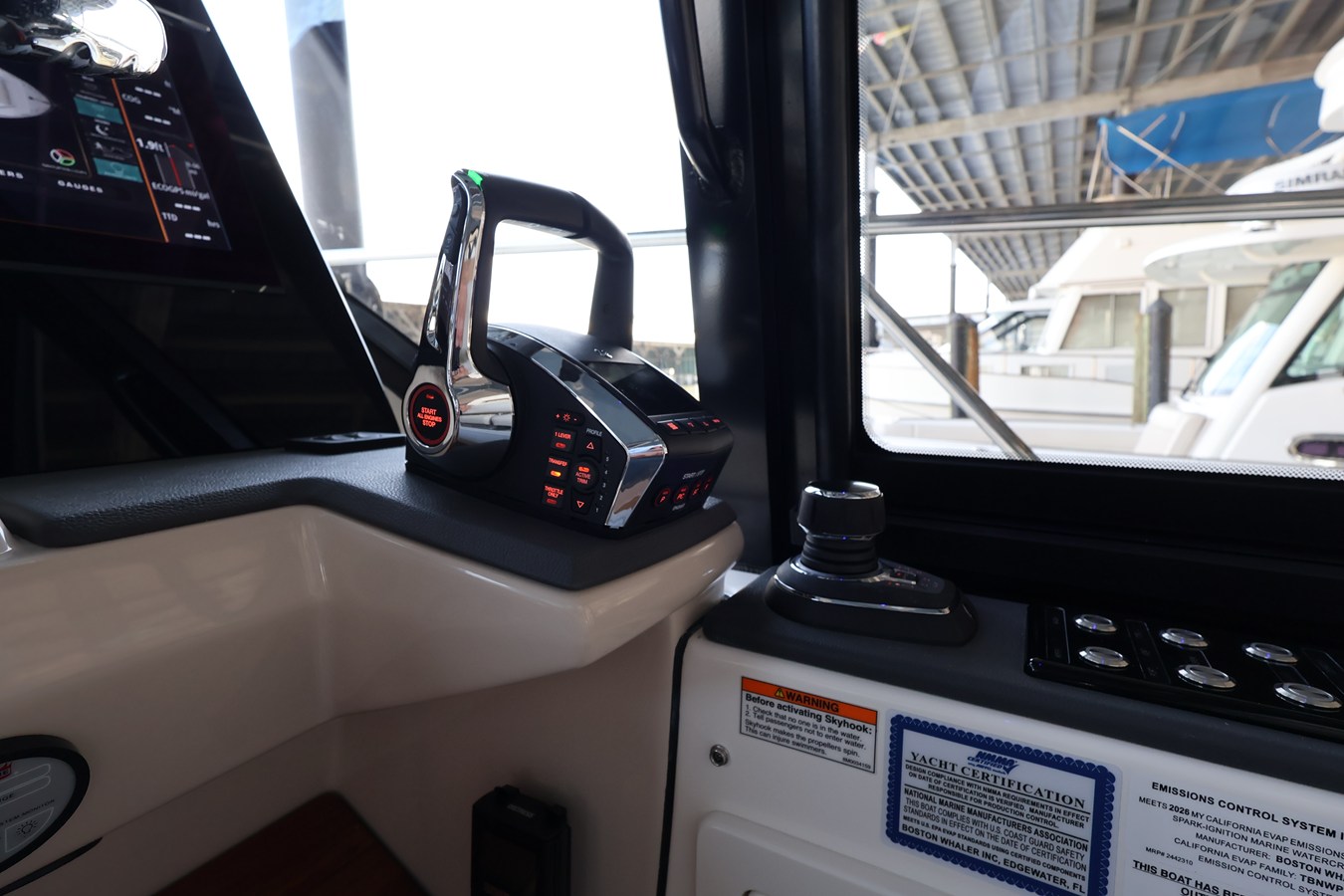 BOSTON WHALER 405 CONQUEST, photo 54