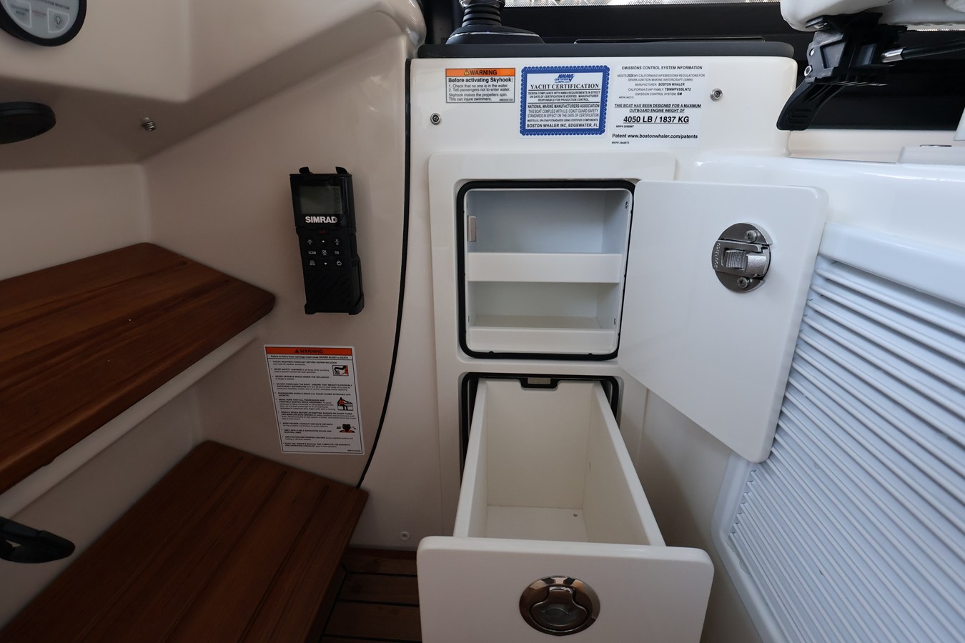 BOSTON WHALER 405 CONQUEST, photo 58