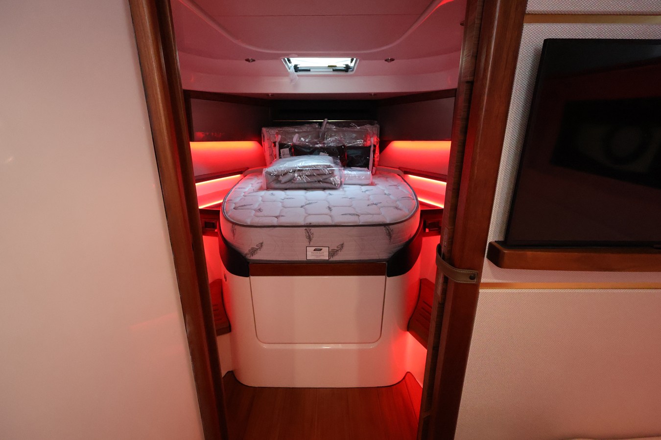 BOSTON WHALER 405 CONQUEST, photo 68