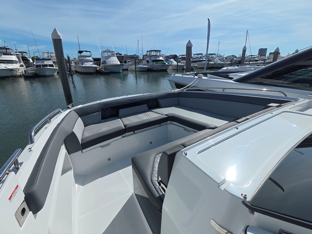 GALEON 335 GTO, photo 27