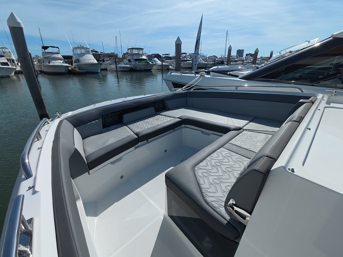 GALEON 335 GTO, photo 28