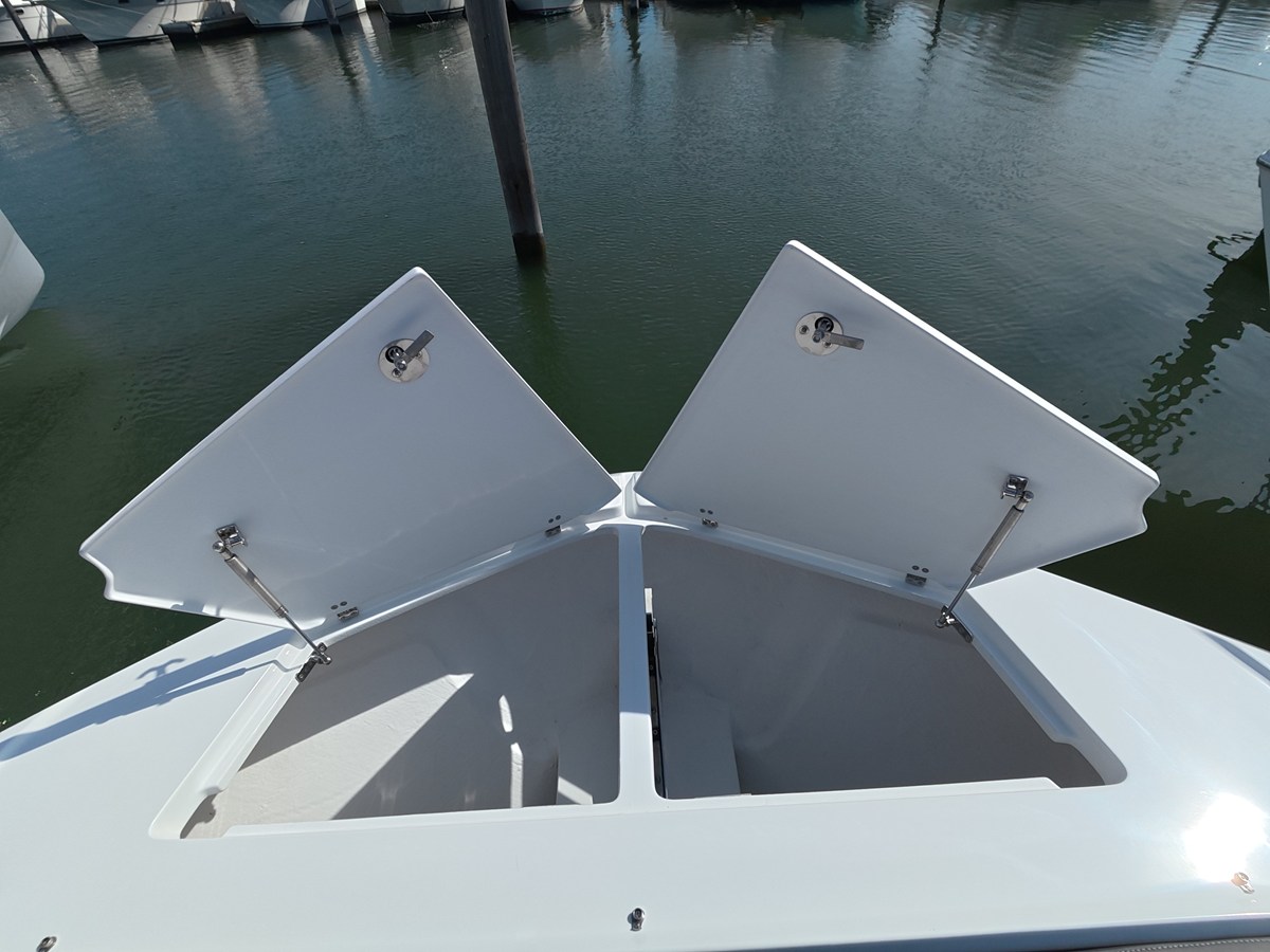 GALEON 335 GTO, photo 33