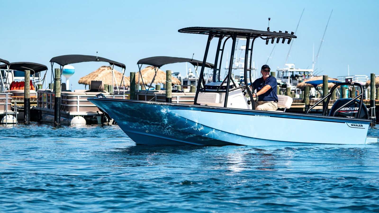Boston Whaler 190 Montauk — 2027 Boston Whaler 190 Montauk — photo 2
