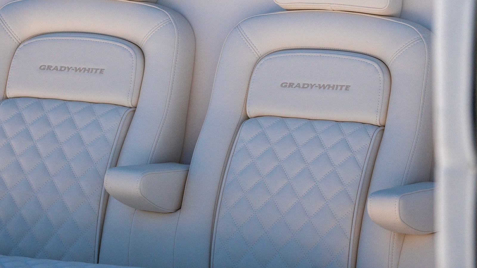 GRADY-WHITE 321 CE, photo 17