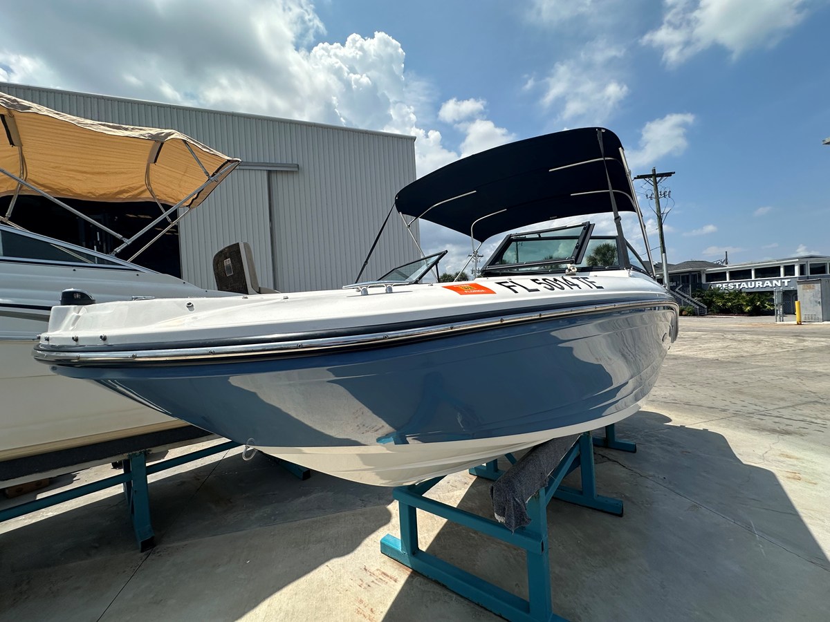 Sea Ray 19 SPX OB — 2022 Sea Ray 19 SPX OB — photo 3