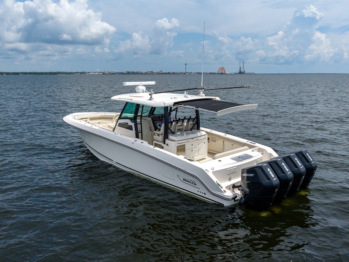 BOSTON WHALER 380 OUTRAGE, photo 7