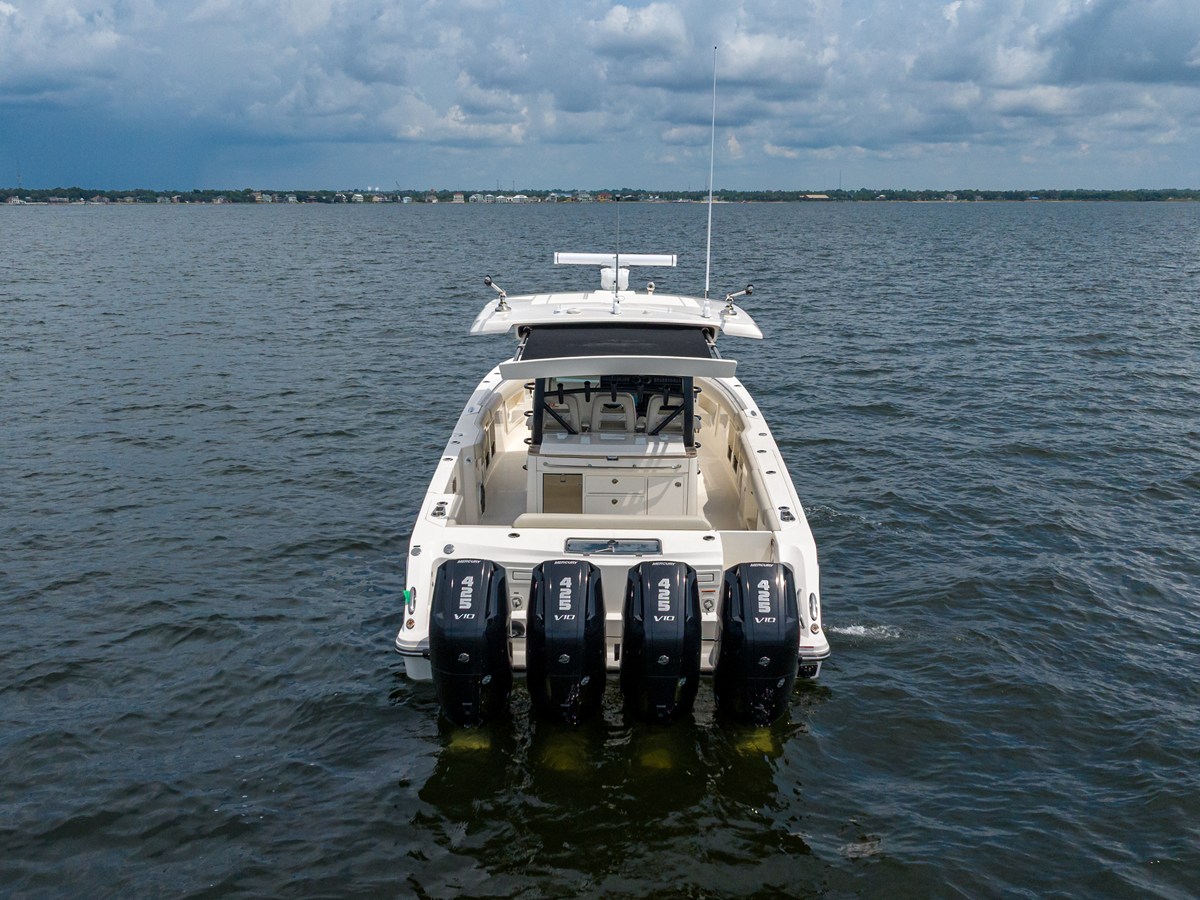 BOSTON WHALER 380 OUTRAGE, photo 8