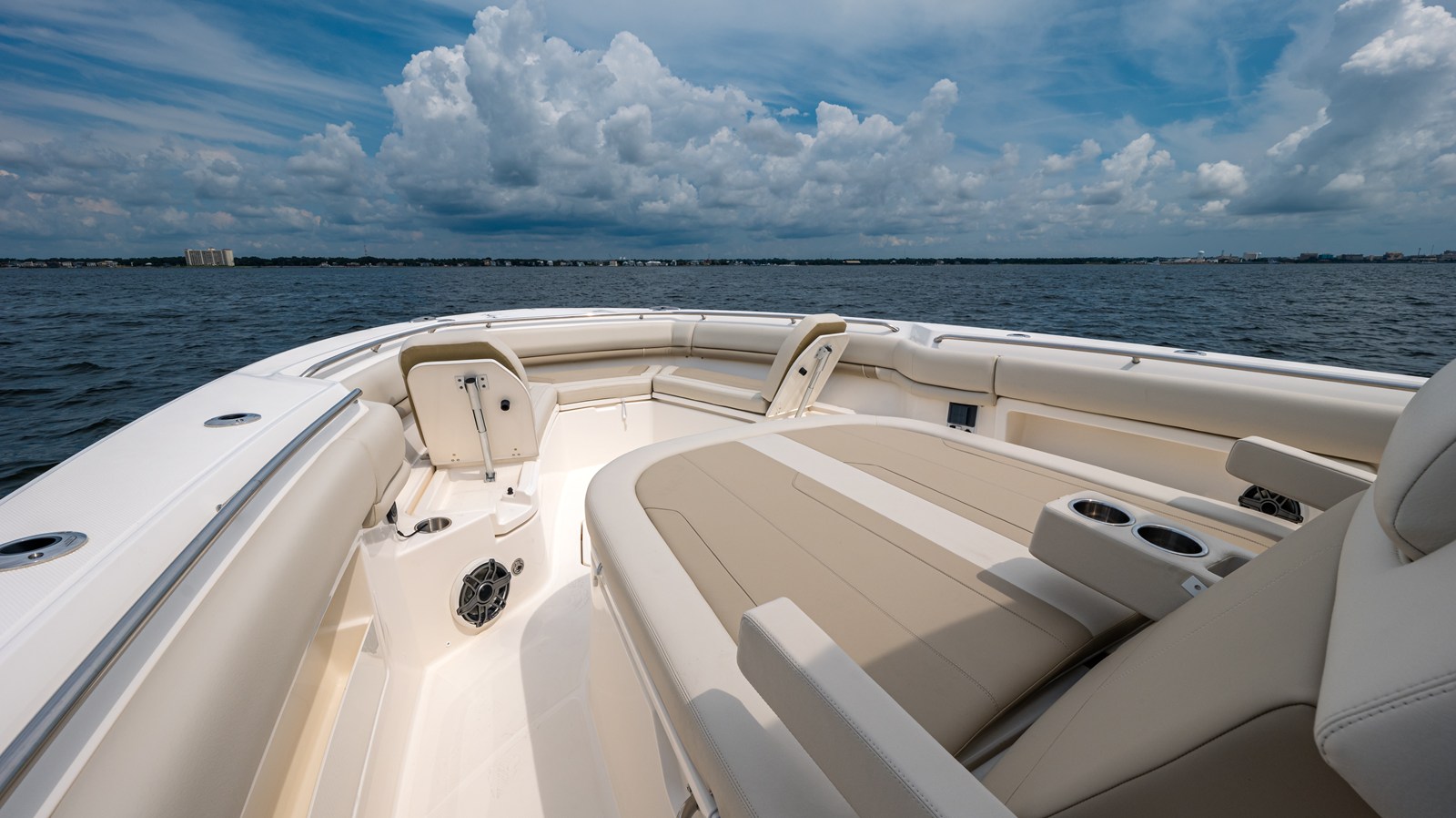 BOSTON WHALER 380 OUTRAGE, photo 72