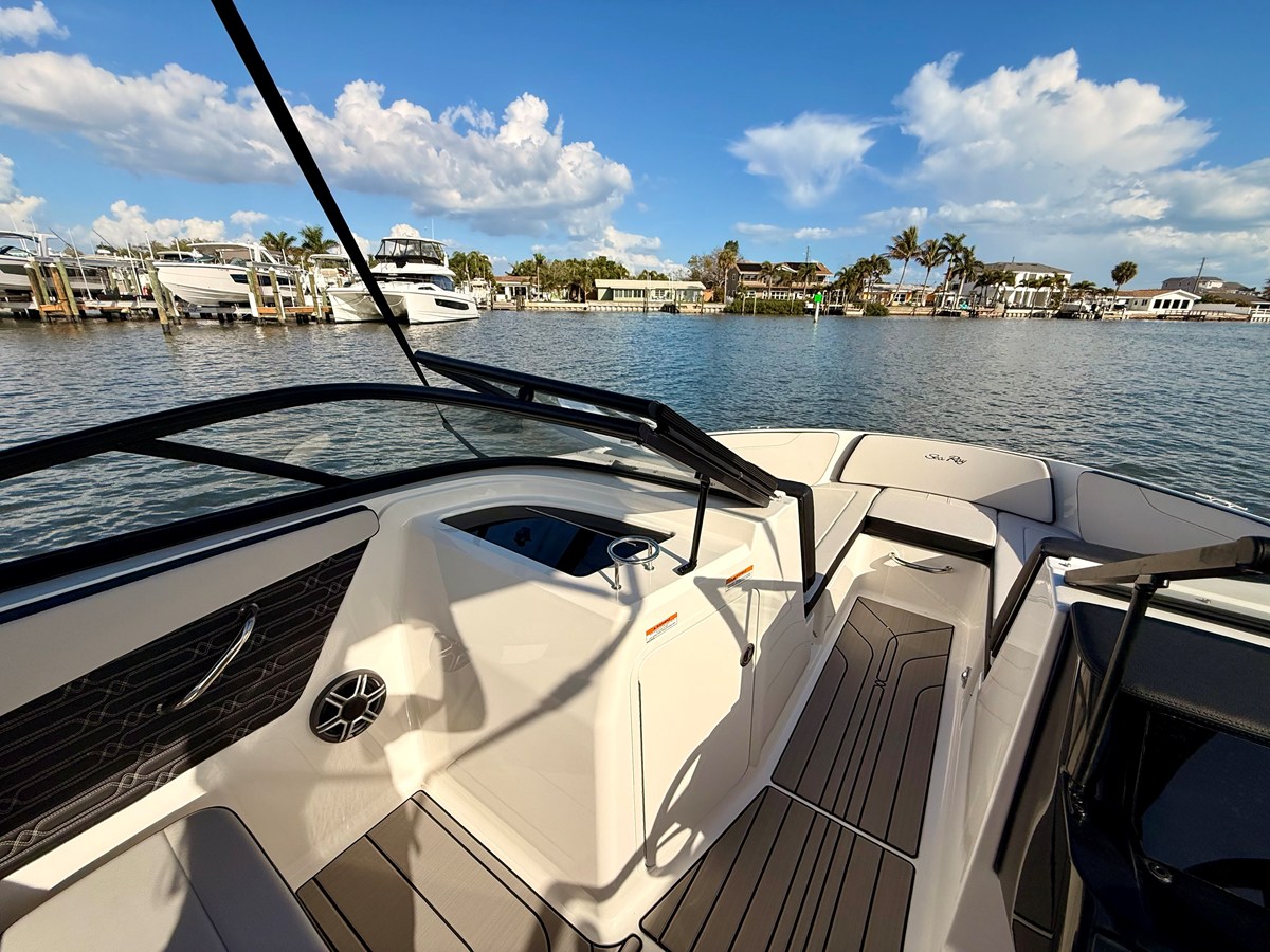 SEA RAY SPX 210 OUTBOARD, photo 47