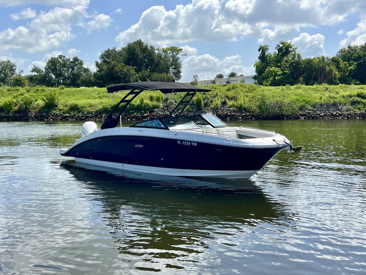 Sea Ray 270 SDX OB — 2024 Sea Ray 270 SDX OB — photo 3