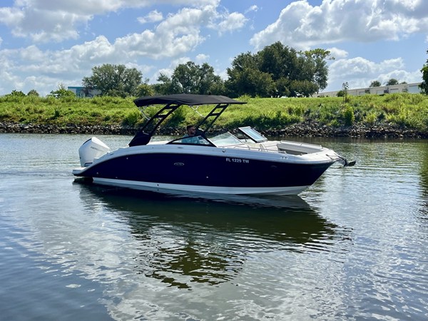 SEA RAY 270 SDX OB — 2024 Sea Ray 270 SDX OB