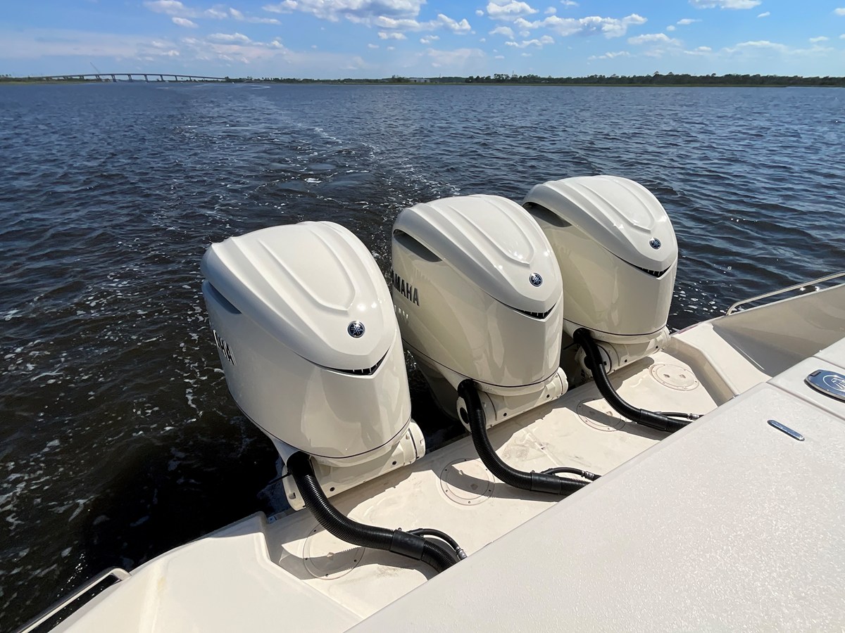 GRADY-WHITE EXPRESS 340, photo 11