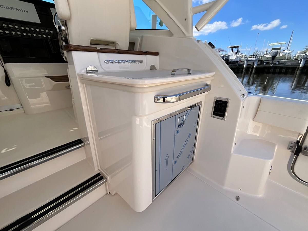 GRADY-WHITE EXPRESS 340, photo 12