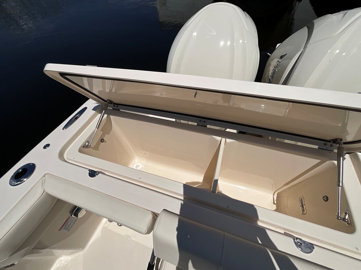 GRADY-WHITE EXPRESS 340, photo 15