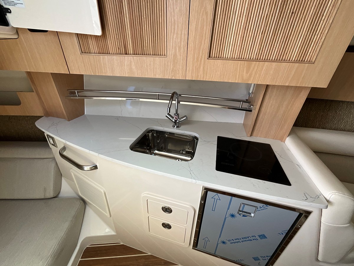 GRADY-WHITE EXPRESS 340, photo 23