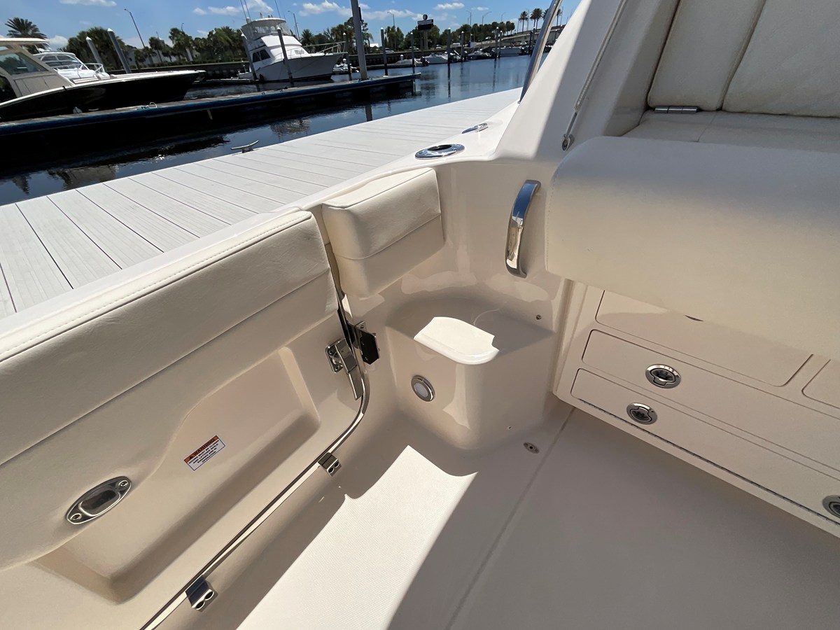 GRADY-WHITE EXPRESS 340, photo 25