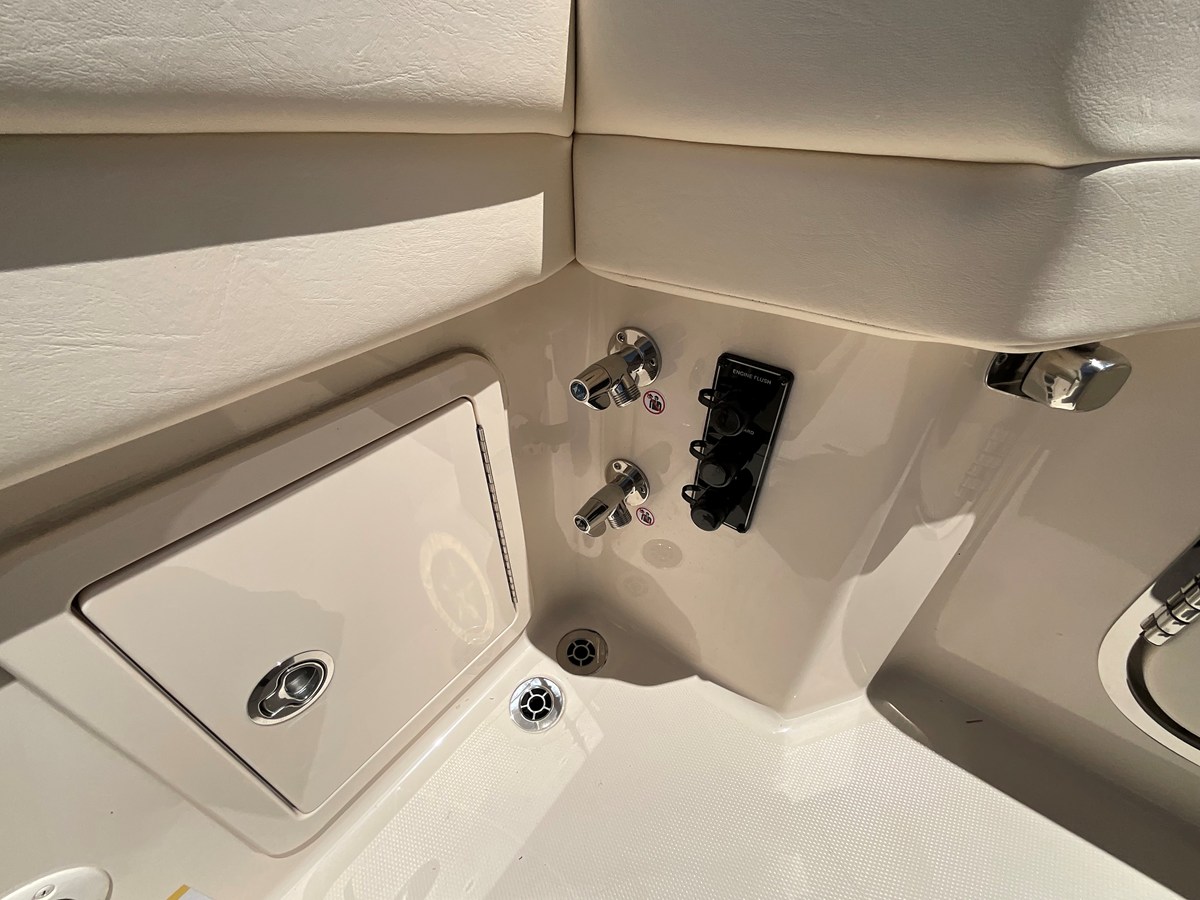 GRADY-WHITE EXPRESS 340, photo 29