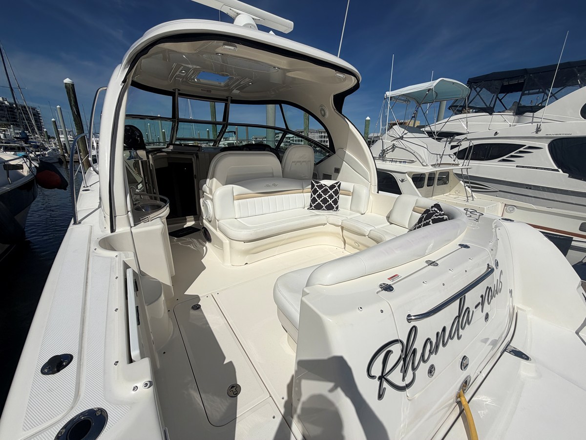Sea Ray 40 SUNDANCER — 2008 Sea Ray 40 Sundancer — photo 2