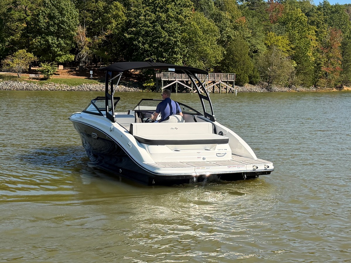 SEA RAY SPX 210, photo 3